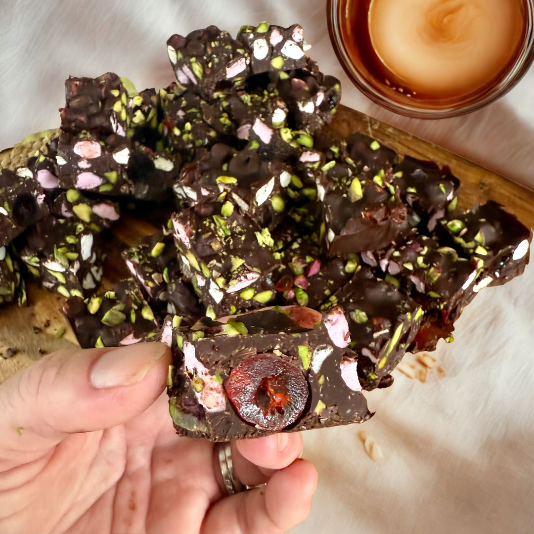 Healthy(ish) Christmas Rocky Road!